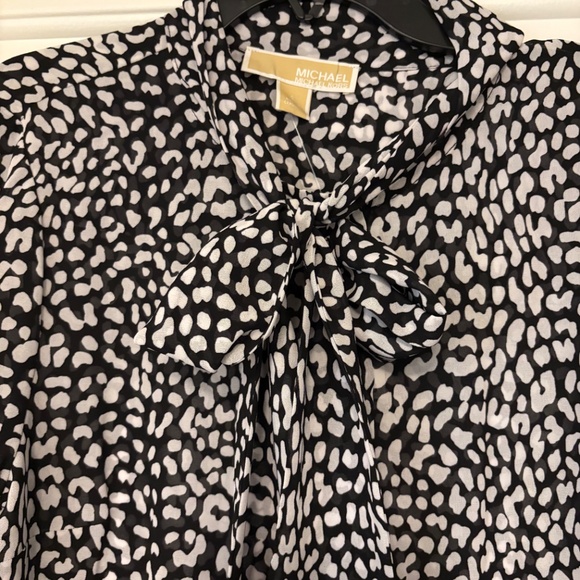 Women’s blouse - Picture 2 of 4
